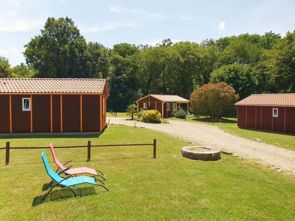 Les Chalets Du Quignon Autry-le-Chatel Dış mekan fotoğraf