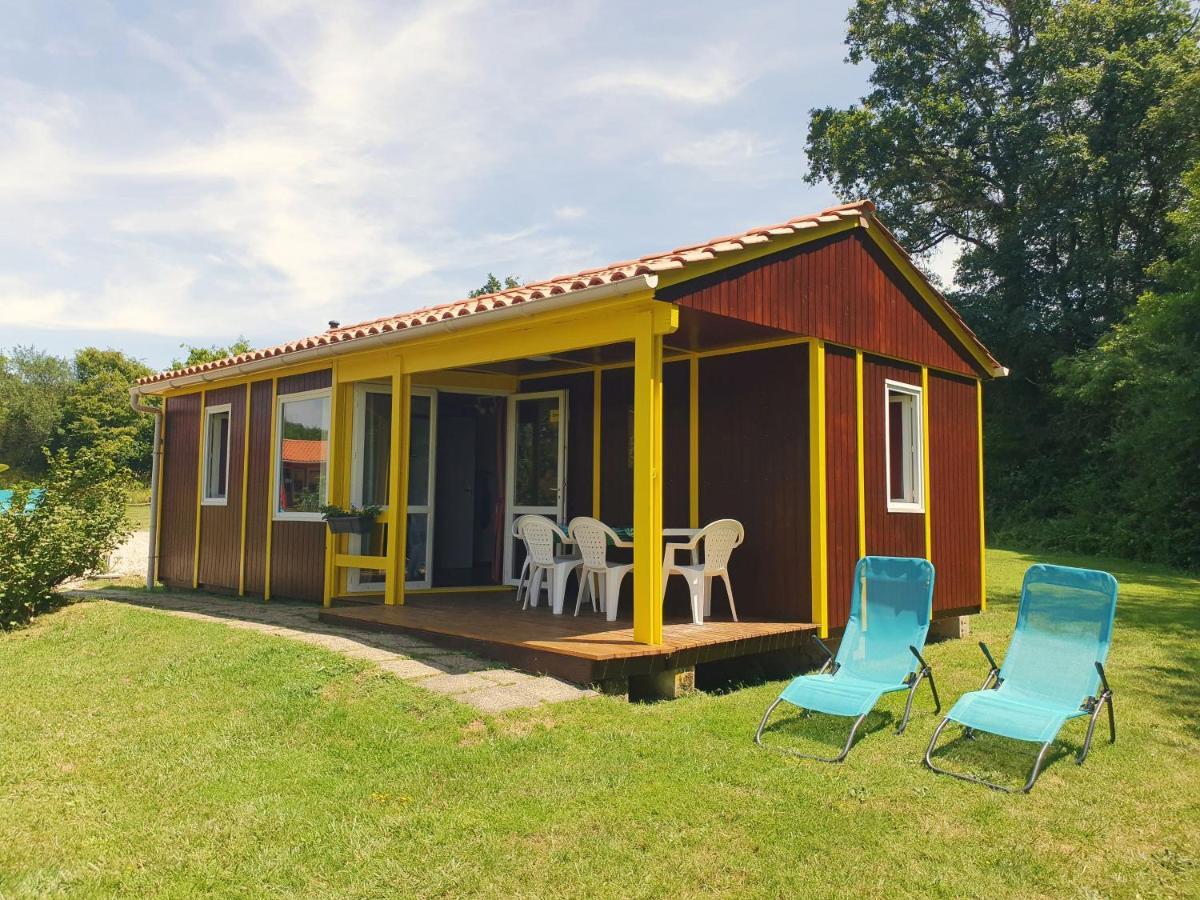 Les Chalets Du Quignon Autry-le-Chatel Dış mekan fotoğraf